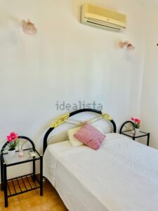 Habitación - casa en calle benferri