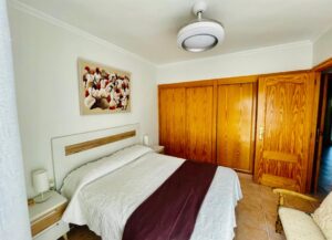 Chambre avec lit double - Maison individuelle à la rue Confrides