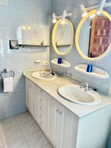 Baño - casa en calle benferri