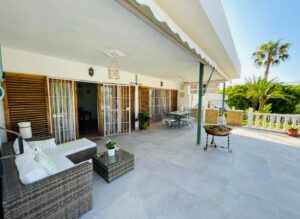 Extérieur - Maison individuelle à la rue Confrides