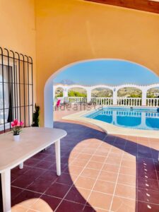 piscina-casa-en-calle-benferri
